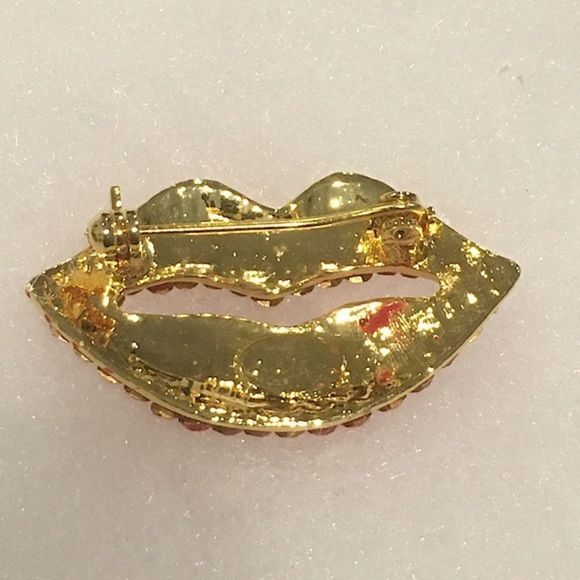 Vintage OTC Brand Red Rhinestone and Gold Lip Pin 1960’s - Picture 2 of 8